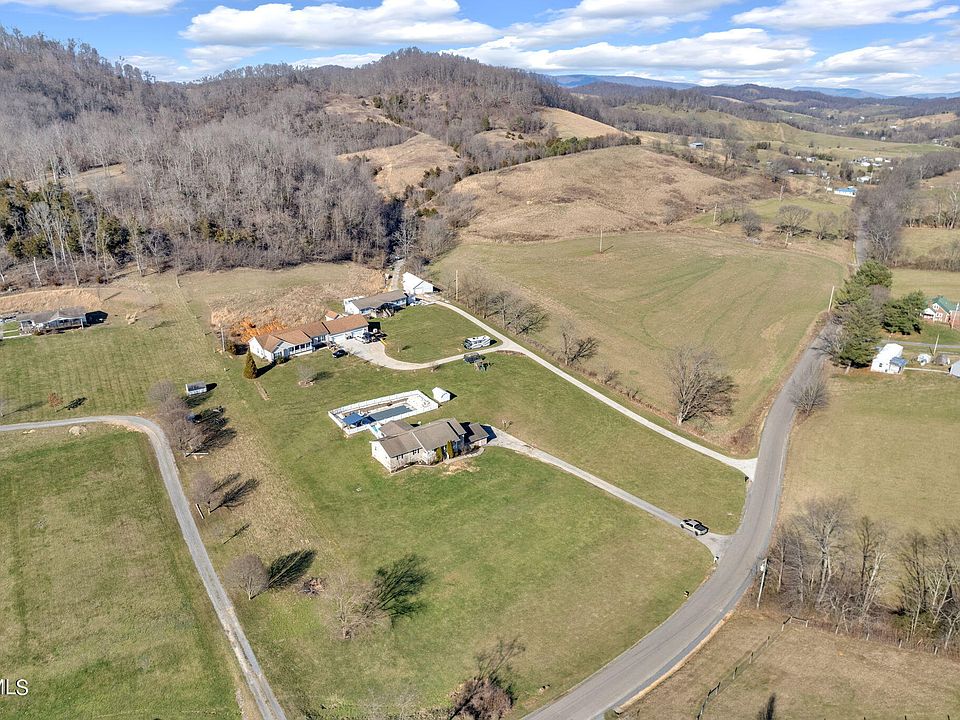 13237 Reedy Creek Rd, Bristol, VA 24202 Zillow