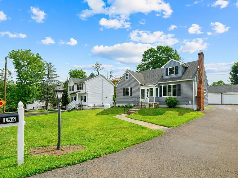 156 S Clearview Ave — Photo 3