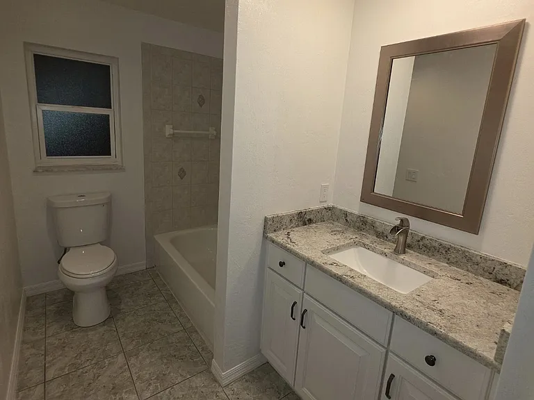 11 Sweetbay Dr — Photo 8