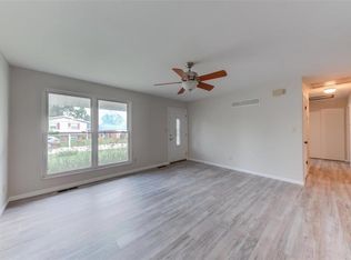 30 Green Hill Ln, Saint Peters, MO 63376