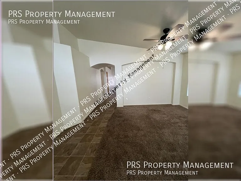 818 W Silver Creek Rd — Photo 4