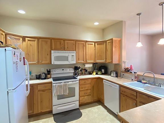 3rd image of 3623 W 29th St #2