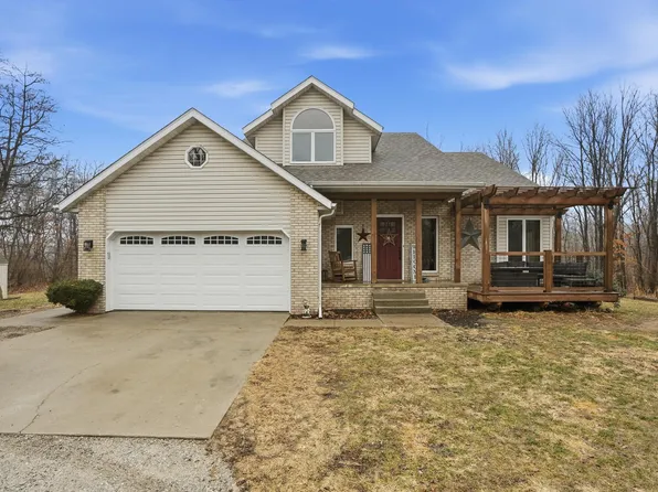 9610 N 250 E, Wheatfield, IN 46392