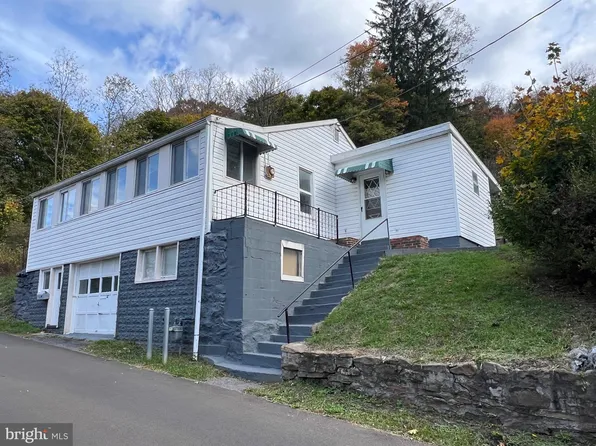 43 High St, Lonaconing, MD 21539