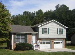 424 Willow Ct SE, Conyers, GA 30094