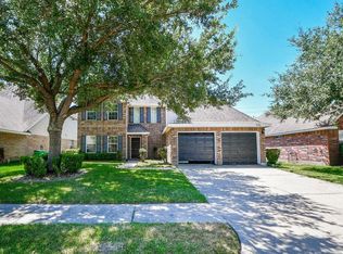 930 Sage St, Baytown, TX 77521