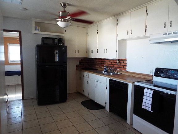 4th image of 3306 Eastland Ave
