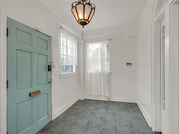 5th image of 2234-36 Cambronne St