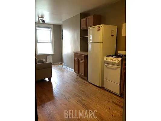 Rented by Bellmarc Realty | media 34