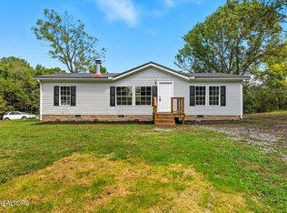 816 Ivory Rd, Athens, TN 37303