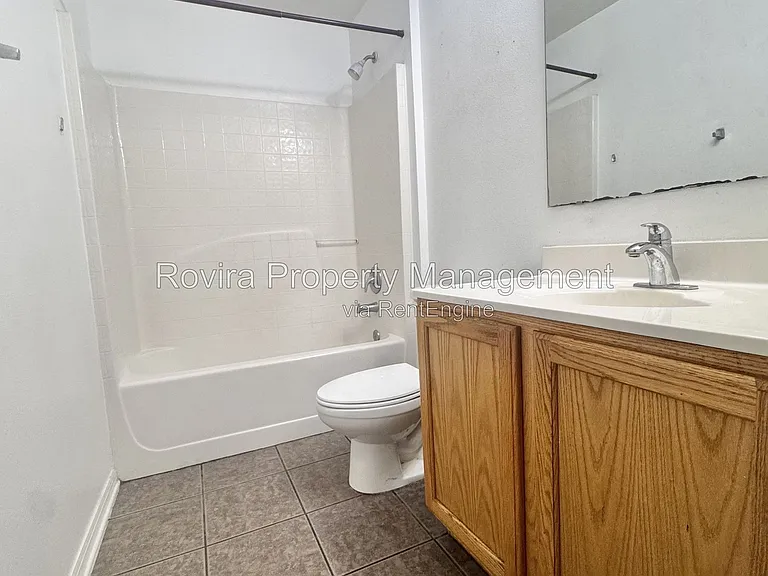 5536 Sycamore Canyon Dr — Photo 9