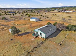 16 Los Chavez Ave, Edgewood, NM 87015