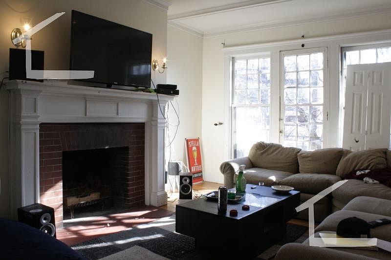 1st image of 81 Gibbs St #302D