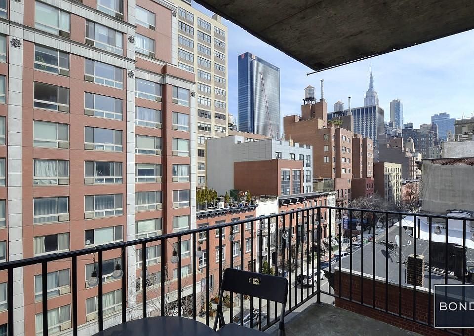 1st image of 370 W 30th St APT 8E