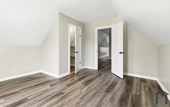 1153 E 74th St #1 — Photo 22