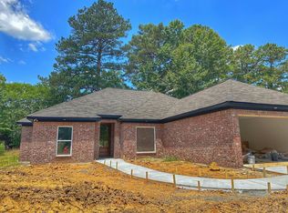 105 Ridgecrest Dr, Ridgeland, MS 39157