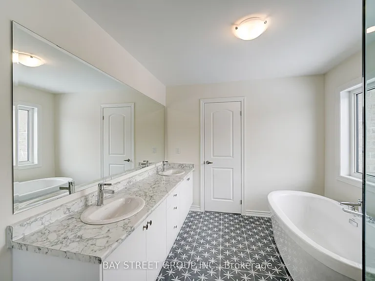 25 Garrett Styles Dr — Photo 32