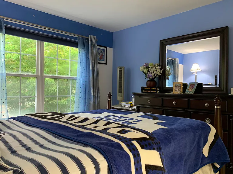 304 Harvest Ln — Photo 15