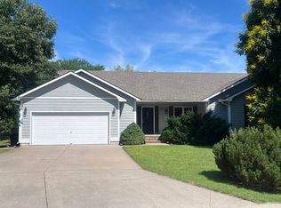 2311 Robin Rd, Dodge City, KS 67801