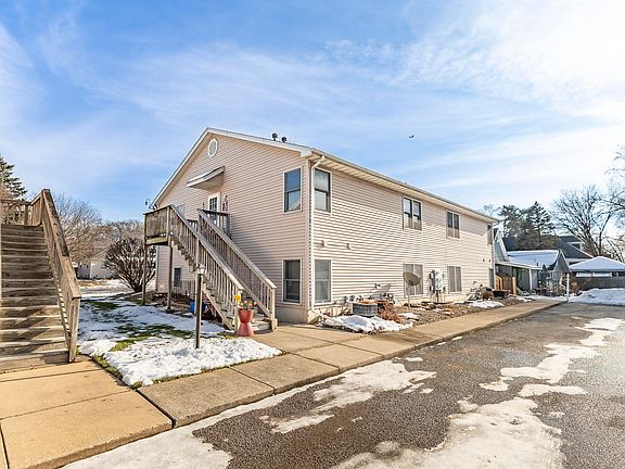 4th image of 308 S Broad St APT 12