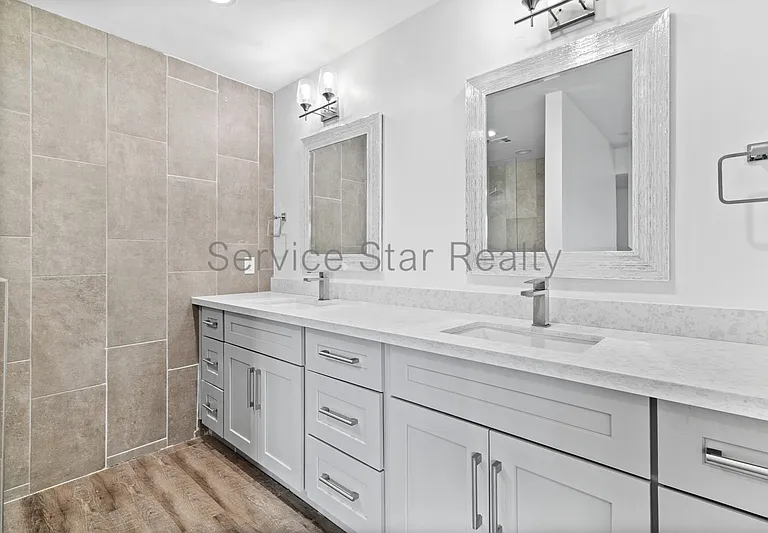 4950 N Miller Rd #104 — Photo 12