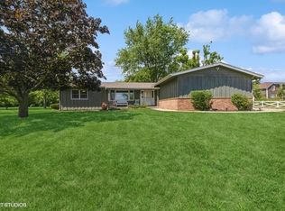 9601 Richardson Rd, Spring Grove, IL 60081