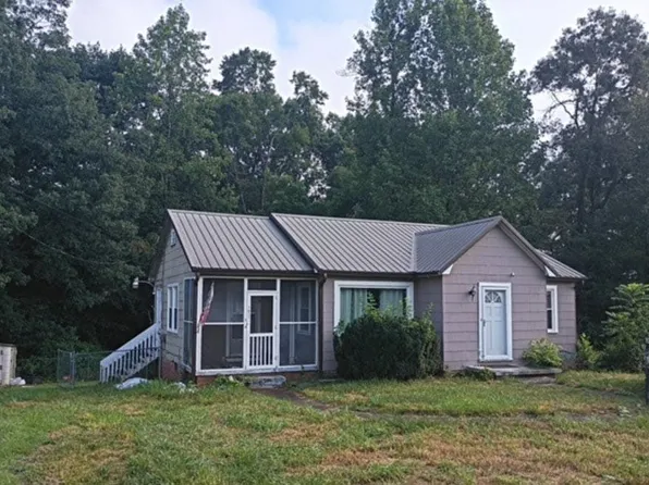 1632 Cajah Mountain Rd, Hudson, NC 28638
