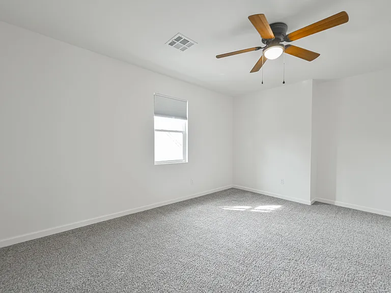 4330 Granger Ave — Photo 48
