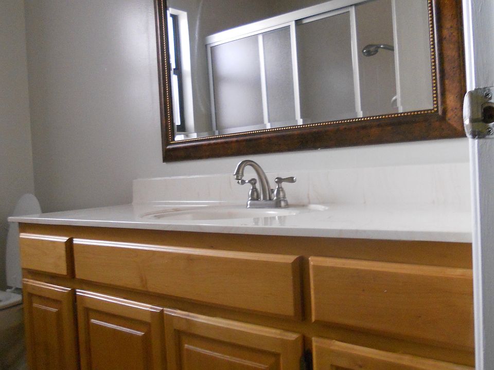 1st image of 6174 Los Robles Dr