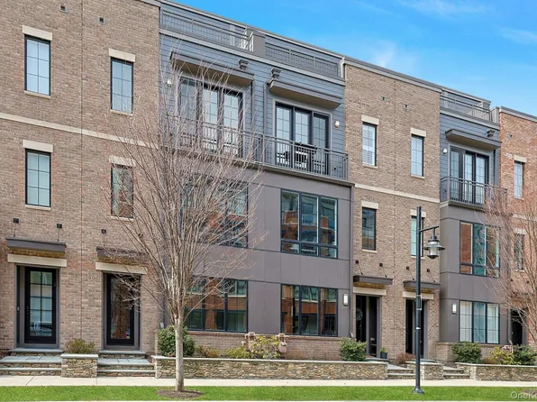 206 Legend Drive, Sleepy Hollow, NY 10591