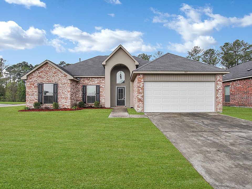 1st image of 25887 Willow Wood St