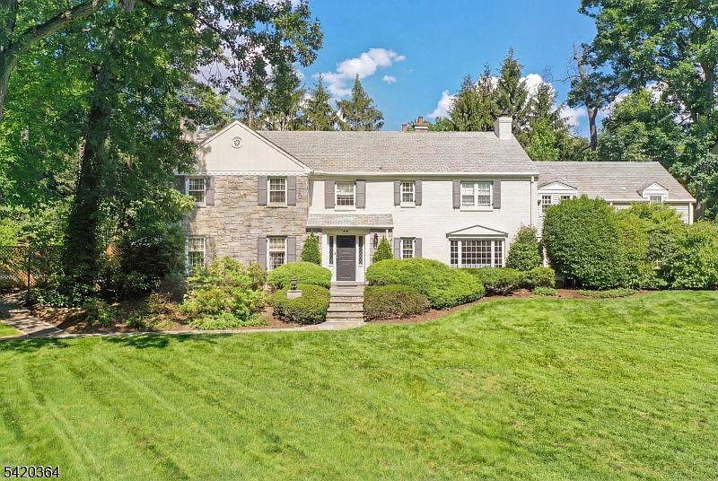 1st image of 70 Yantacaw Brook Rd