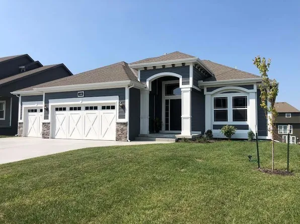 1301 Melissa Ct, Kearney, MO 64060