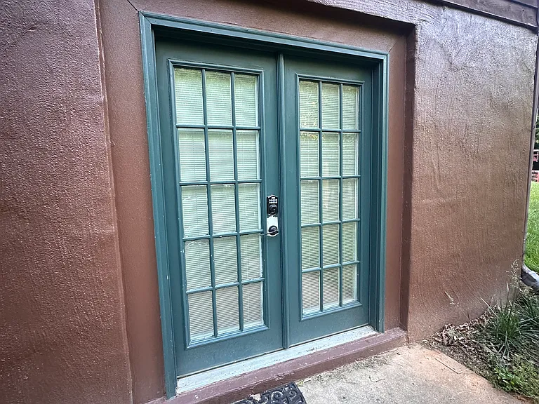 2 Holly Ct — Photo 2