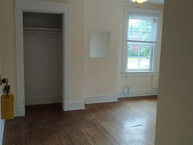 504 14th St NW — Photo 13