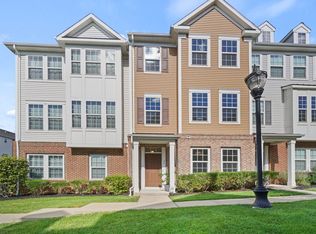 32 Truman Dr, Wood Ridge, NJ 07075