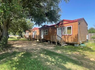 1104 Rorem Ave, Palacios, TX 77465