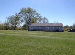 6425 Troy Frederick Rd, Tipp City, OH 45371