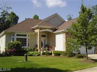 11376 S Forest Dr, Painesville, OH 44077