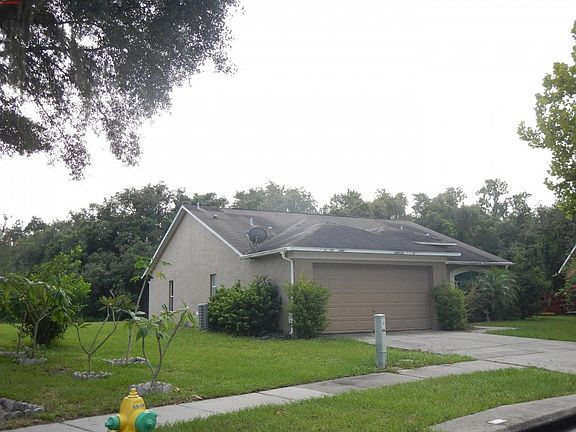 3rd image of 4734 Bloom Dr