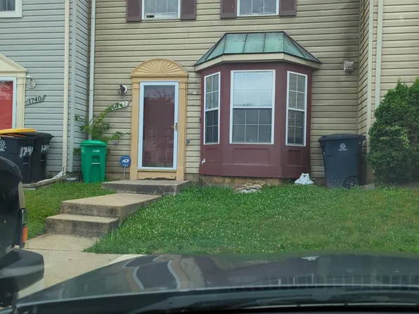 1742 Countrywood Ct, Landover, MD 20785