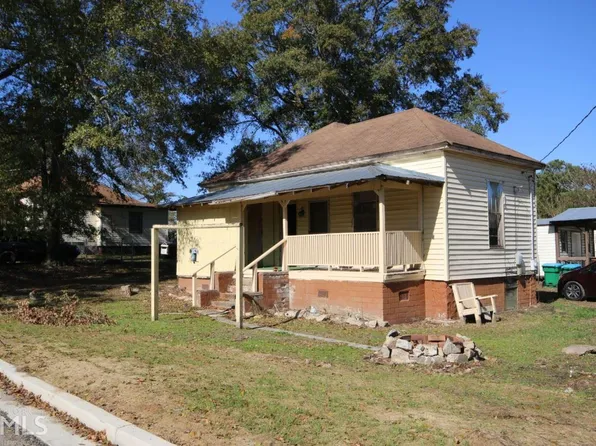 1820 Spring St NE, Conyers, GA 30012