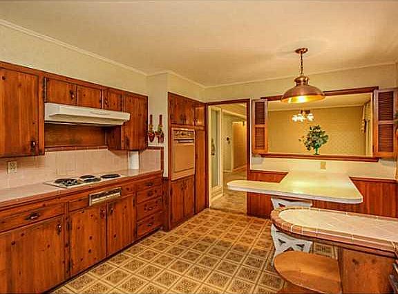 5th image of 3304 E Maxwell Dr