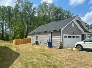 410 Rittenhouse Ct, Fuquay Varina, NC 27526