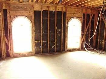 2nd image of 5776 Bellaire Dr