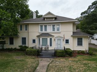 219 F St SW, Ardmore, OK 73401