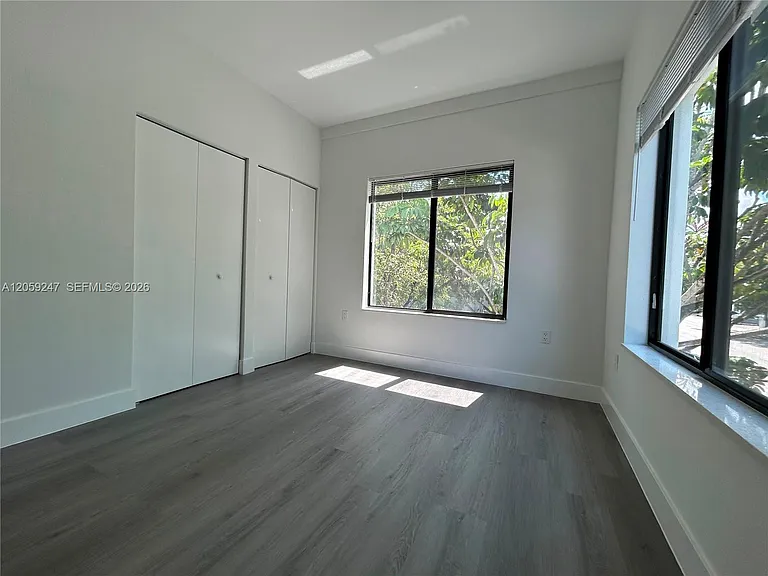 638 SW 21st Ave #4 — Photo 9