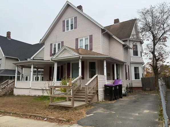 192-194 Beech St, Holyoke, MA 01040