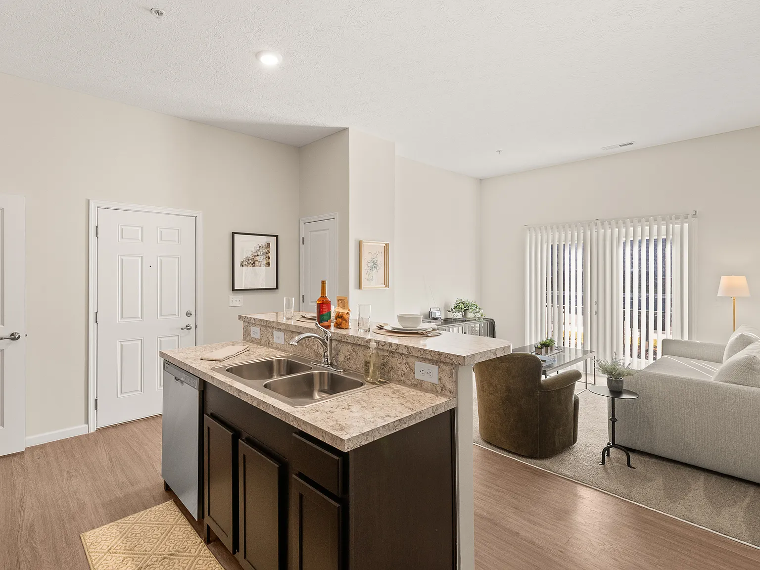 Primrose Place — Photo 4
