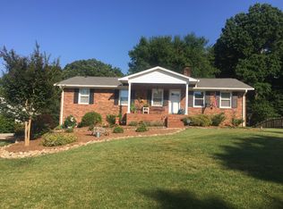 446 Mendenhall Dr, Winston Salem, NC 27127